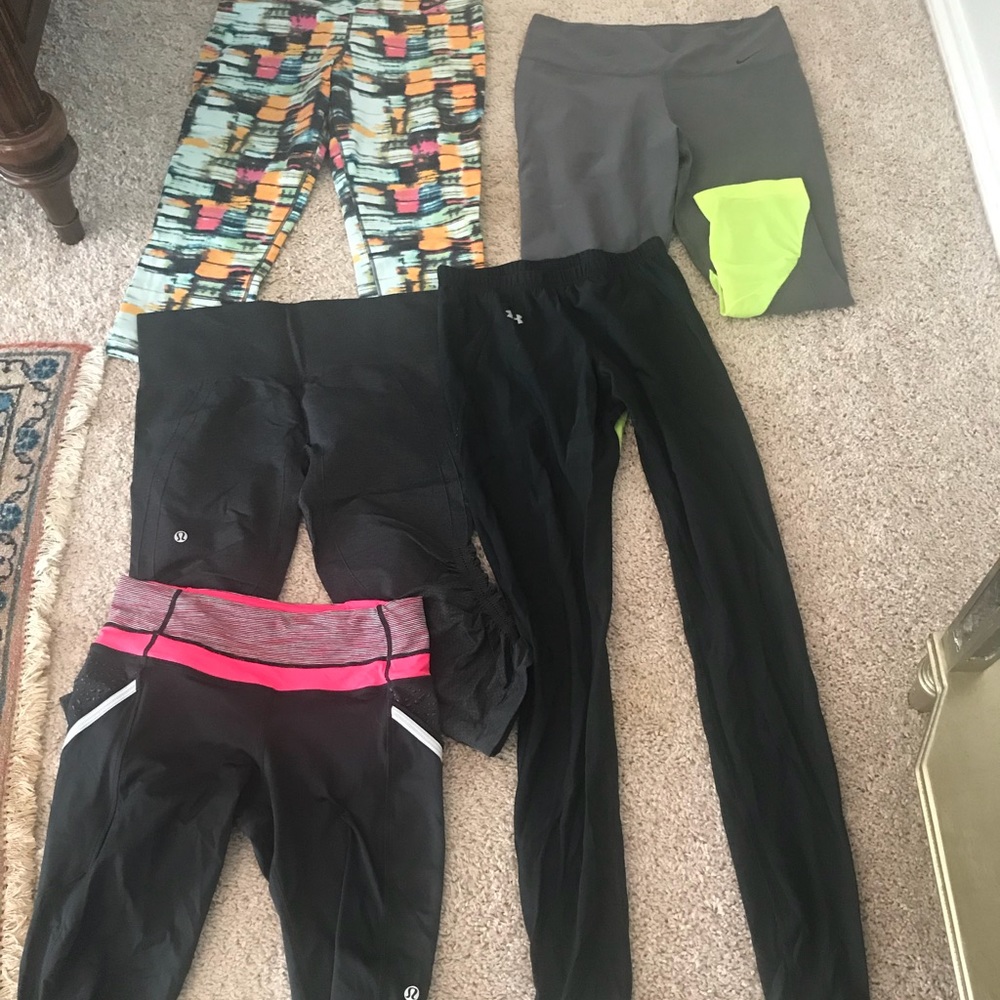 5 pairs of leggings.